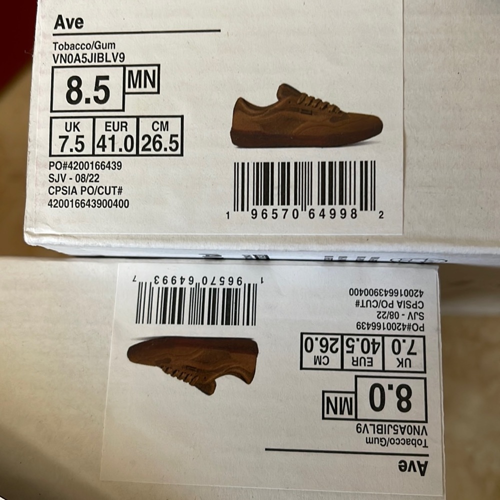 Vans Men’s Ave
Tobacco/Gum
VN0A5JIBLV9
Sneakers - Picture 15 of 16